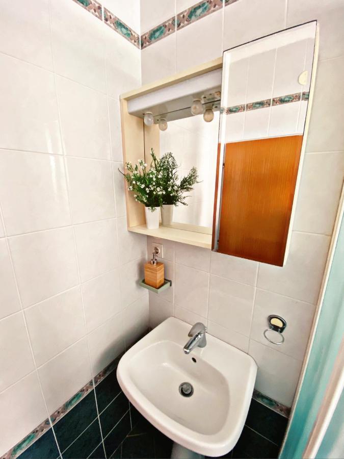 Hotel The Manzoni Family 5 Punat Exterior foto